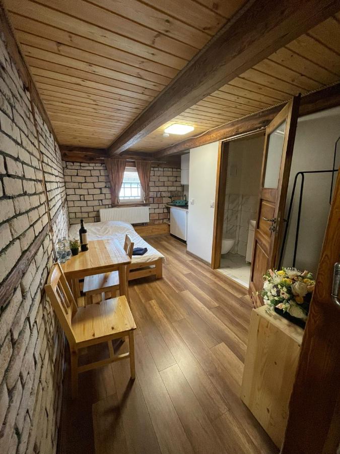 Agroturystyka Ranczo Gosciszow Nowogrodziec Exterior foto